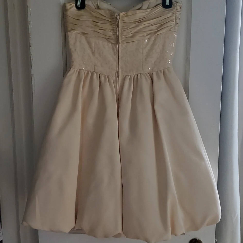 EUC, Betsy Johnson, sz 4 evening dress - Picture 4 of 7